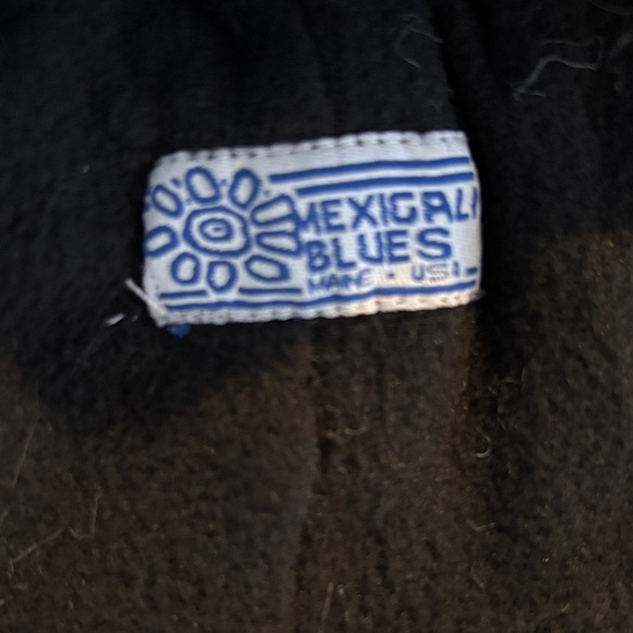 Mexicali Blues Cozy Knit Pom-Pom winter hat - Picture 2 of 9